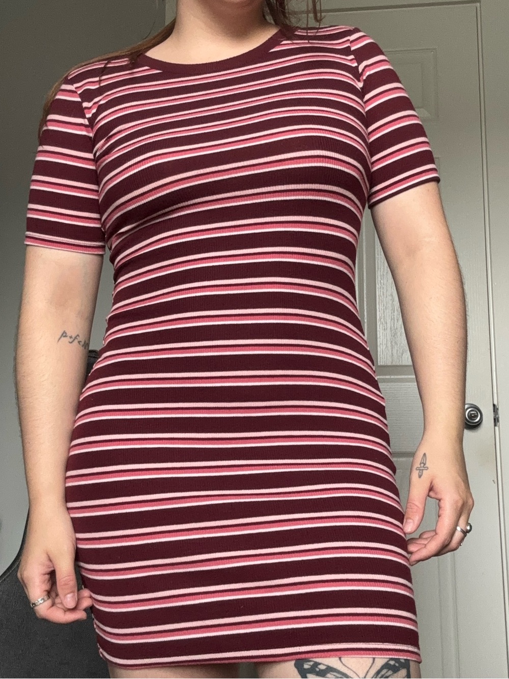 Striped Short Sleeve Bodycon Dress in Burgundy and Pink